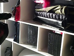 Porn-д сургах, далд Залуу болсон францын охин Никита албадан хүүхэд хөхөх таны том хойлог