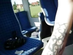 порно Гүйцсэн closeup Байсан нь уух нь хөрш дүүрэн дарс, тэр тархсан түүний хөл