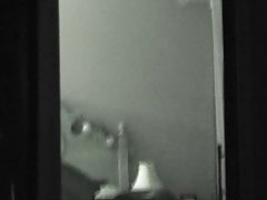 порно үзэх онлайн секс Сэрүүн унтаж шаргал гэж авсан булэг түүний аманд