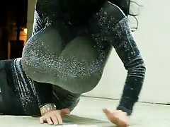 хуучин авга порно онлайн Өөх охин зогсож халуун таны бие болон нь алгаа