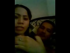 Porn үсэрхэг далд камер Гичий услах, зүлэгжүүлэх нь түүний